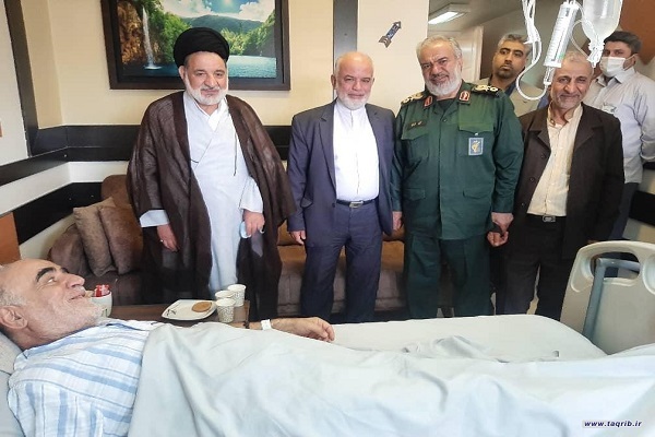 عیادت از رزمنده دلاور حاج حسن رستگار پناه در کردستان