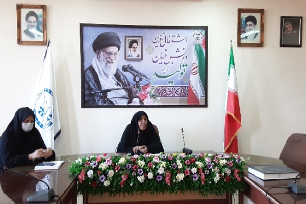 فاطمه معین&zwnj;الدینی پژوهشگر و مدرس حوزه و دانشگاه