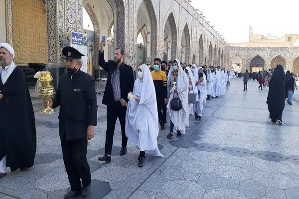 اعزام زوج&zwnj;های جوان به مشهد مقدس