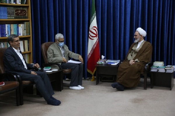 دیدار آیت الله اعرافی با رئیس سازمان ملی تعلیم&zwnj; و تربیت کودک