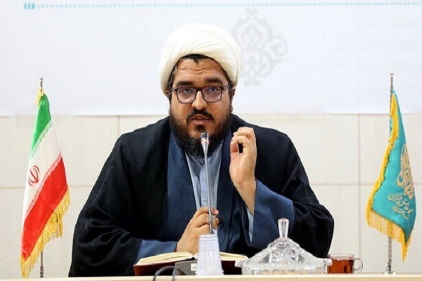 حجت&zwnj;الاسلام مهدی حسین&zwnj;آبادی معاون فرهنگی مسجد مقدس جمکران،