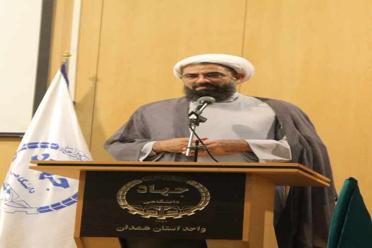 حجت الاسلام حبیب الله شعبانی امام جمعه همدان