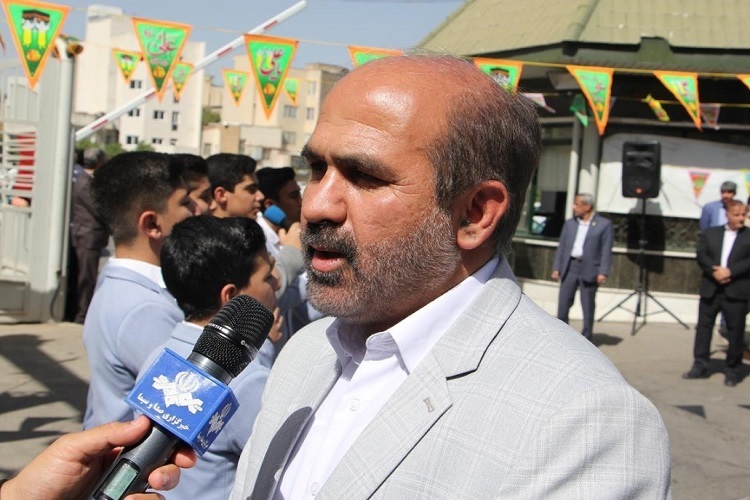 علیرضا شادباش، معاون پرورشی و فرهنگی آموزش و پرورش فارس