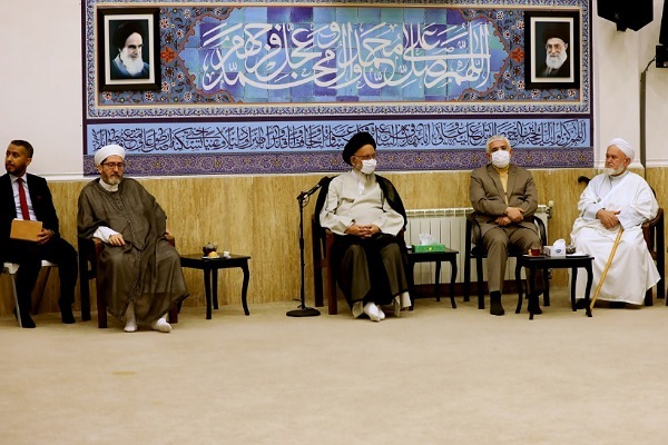  یت الله نورمفیدی در دیدار با اندیشمندان کشور سوریه