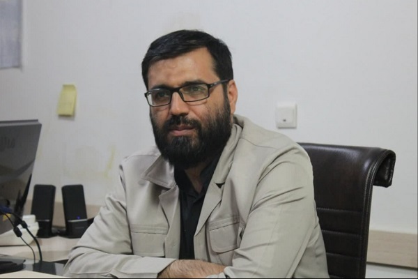 علی اصغر دریایی، مدیرکل فرهنگ و ارشاد اسلامی استان کردستان علی اصغر دریایی، مدیرکل فرهنگ و ارشاد اسلامی استان کردستان