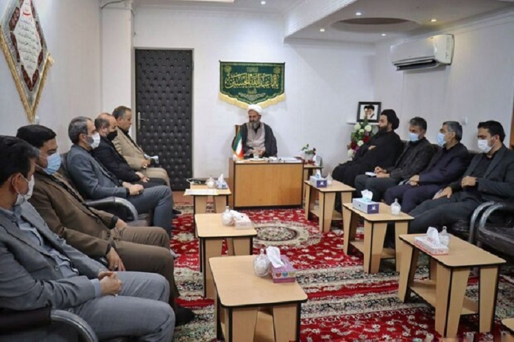 دیدار استاندار سمنان با نماینده ولی فقیه در سمنان عزاداری محرم فرصت مناسبی برای جهاد تبیین است