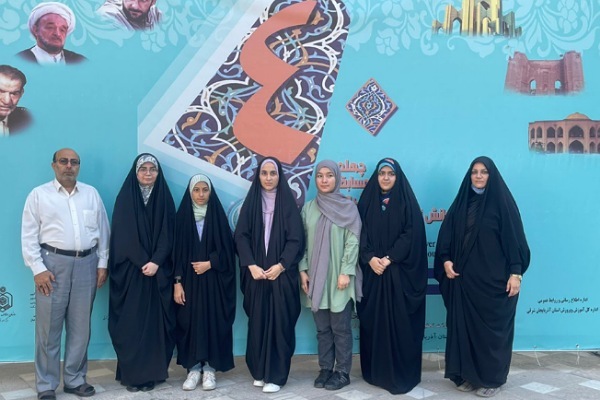 حسینی رئیس اداره قرآن و عترت آموزش و پرورش گلستان