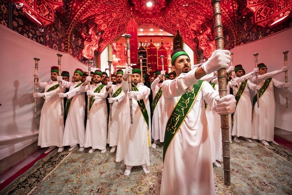 برگزاری مراسم آیینی عزاداری از سوی خادمان سادات حرمین کربلا