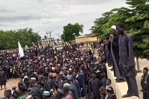 تیراندازی پلیس نیجریه به عزاداران حسینی دستکم 6 شهید برجای گذاشت