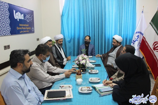 مدیرکل تبلیغات اسلامی خراسان‌جنوبی‌ در بازدید از خبرگزاری بین المللی قرآن