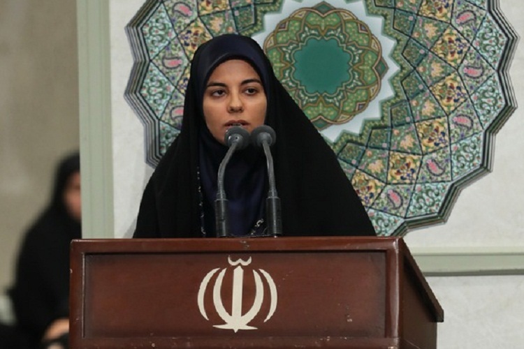 الهام حیدری، مدیر برنامه‌ریزی و توسعه آموزشی دانشگاه شیراز