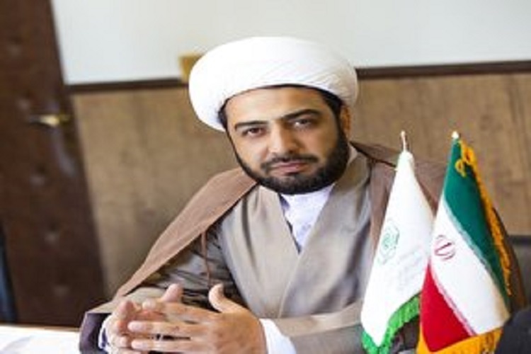 حجت&zwnj;الاسلام احمد اشرفی رئیس اداره امور قرآنی اوقاف البرز