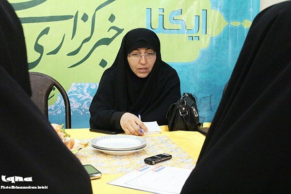 فاطمه ستاری نوید مدیرکل امور بانوان همدان