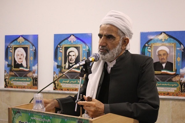 ماموستا فایق رستمی امام جمعه سنندج
