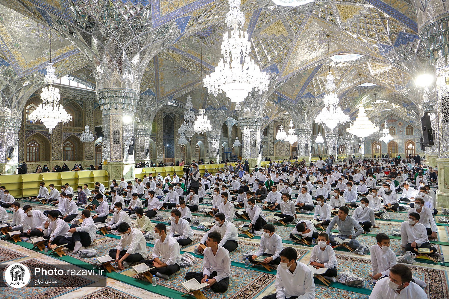 برگزاری افتتاحیه طرح حفظ قرآن ثامنون در حرم مطهر رضوی