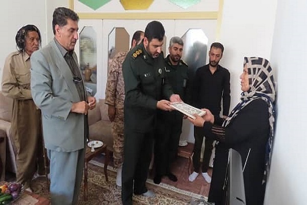 شهدا در مکتب وحی منزلت بی‌مانندی دارند