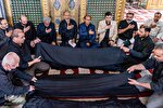 حسینیه ایران؛ آیین شال‌اندازی ذاکرین اهل بیت‌(ع) در کرج