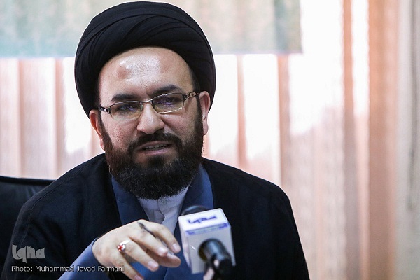 حجت‌الاسلام حسینی، دبیر جامعه فرهنگی قرآنی عصر