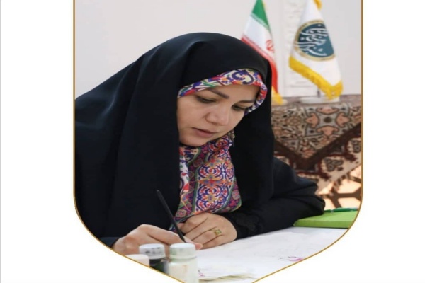 زینب حکمت مدرس دانشگاه هنر اصفهان