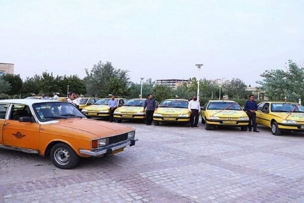 تاکسی‌های فرسوده در قم