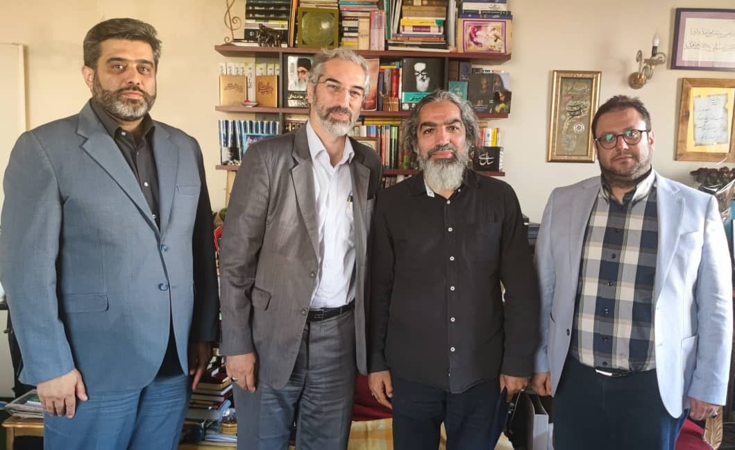 رسالت هنرمند اثربخشی،‌ تقرب به خداوند و پیشرفت در سطح جامعه است