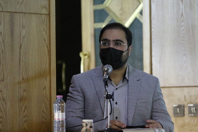 مصطفی مشفقیان، رییس سازمان فرهنگی، هنری و اجتماعی شهرداری شیراز