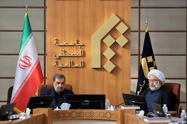 بازدید محسن رضایی از جامعةالمصطفی العالمیه