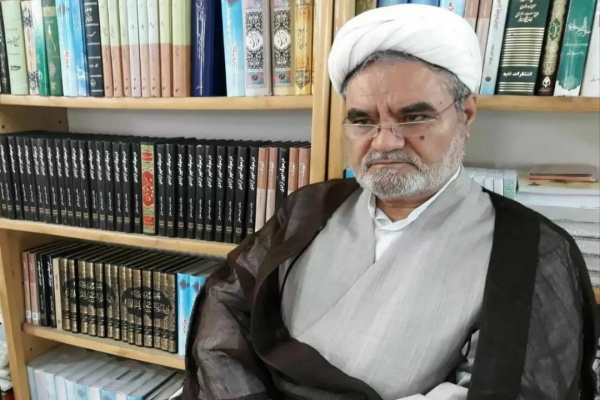 علی کرمی فریدنی نویسنده و پژوهشگر
