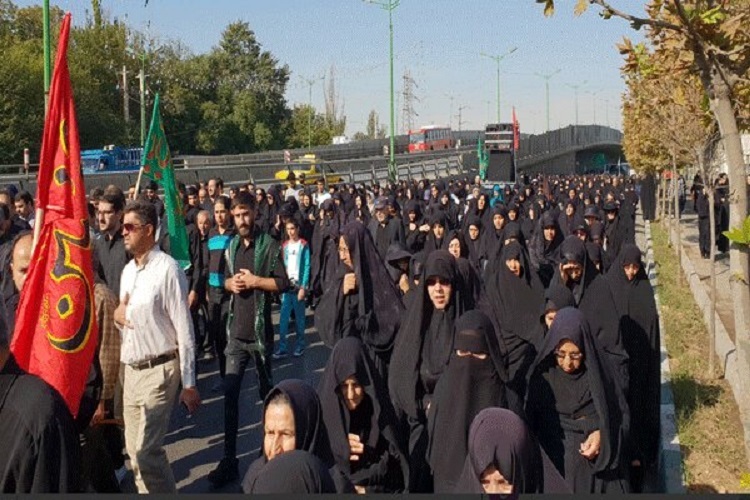 برگزاری مراسم پیاده‌روی دلدادگان اربعین حسینی در سمنان