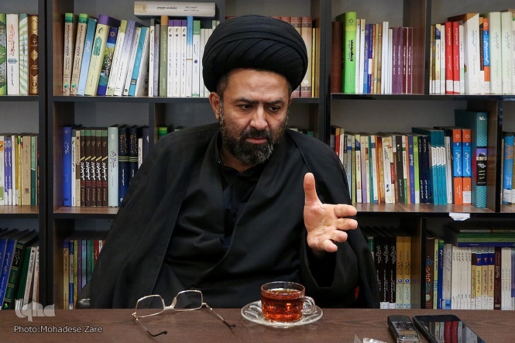 حجت‌الاسلام والمسلمین رضا هاشمی گلپایگانی، یک مدرس حوزه و دانشگاه