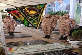 عکس | تجدید میثاق سربازان لشکر ۴۱ ثارالله کرمان با فرمانده