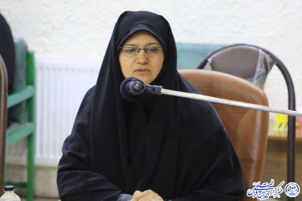 فرشته اسدزاده، مدیرکل دفتر امور زنان و خانواده استانداری خراسان‌‌جنوبی