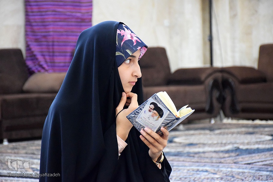 فاطمه مکوندی