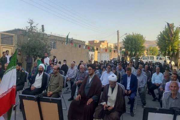 خانواده شهدا در امتداد مسیر حضرت زینب (س) گام برمی‌دارند