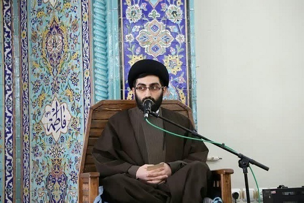 حجت‌الاسلام سیدنواب موسوی، مدرس حوزه علمیه لرستان