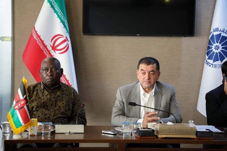دیدار رئیس اتاق بازرگانی فارس با سفیر کنیا