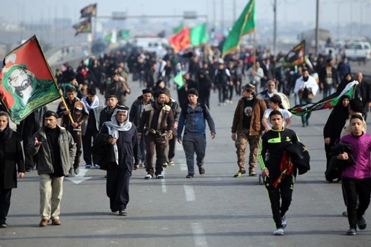 پیاده روی زائران اربعین پیاده روی زائران اربعین