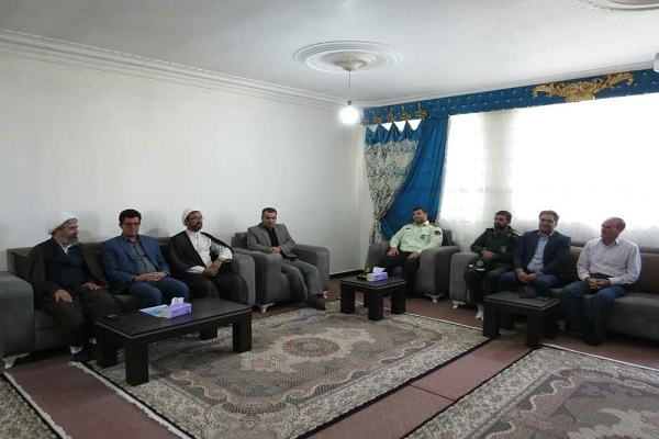 فرهنگ ایثار و مقاومت یک سرمایه جاویدان است