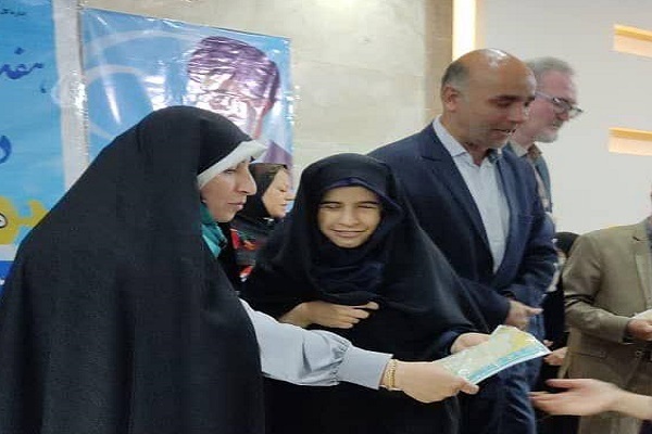 زهرا زمانی حافظ روشندل قرآن