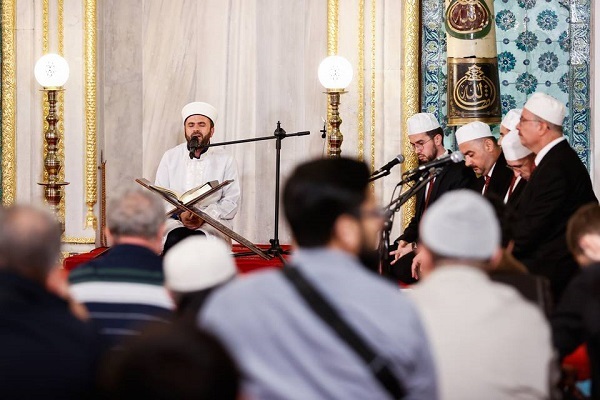 جشن‌های میلاد پیامبر اکرم (ص) در مساجد استانبول+ عکس