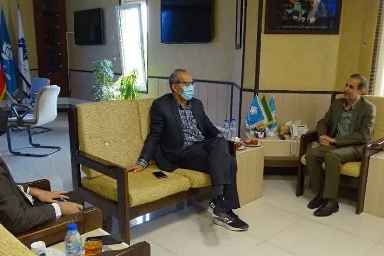 دیدار رئیس دانشگاه علوم پزشکی شیراز با مدیرکل صدا و سیمای فارس