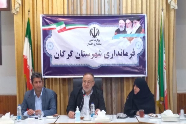 عیسی پایین محلی فرماندار گرگان در جلسه برنامه ریزی بزرگداشت هفته وحدت