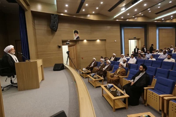 حجت‌الاسلام والمسلمین علی عباسی، رئیس جامعةالمصطفی العالمیه