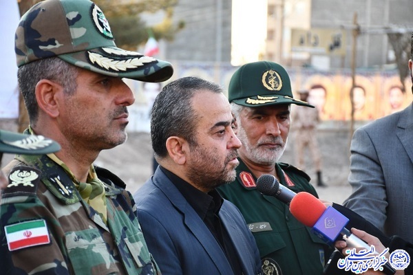 استاندار خراسان‌جنوبی در مراسم افتتاح نمایشگاه «اقتدار عاشورایی و دفاع مقدس»