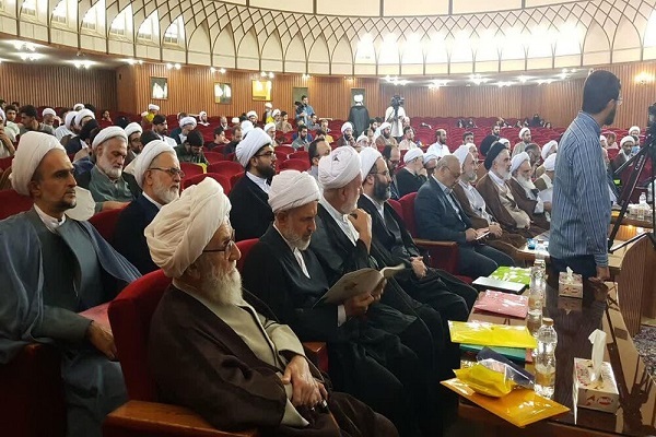 مراسم نکوداشت آیت الله حسن‌زاده آملی برگزار شد