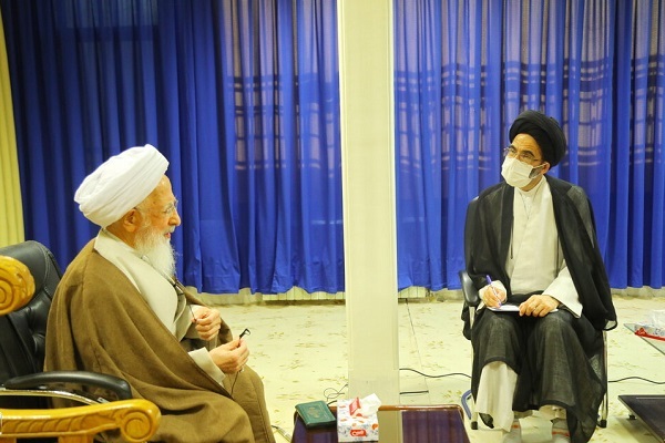 آیت‌الله العظمی عبدالله جوادی‌آملی از مراجع عظام تقلید