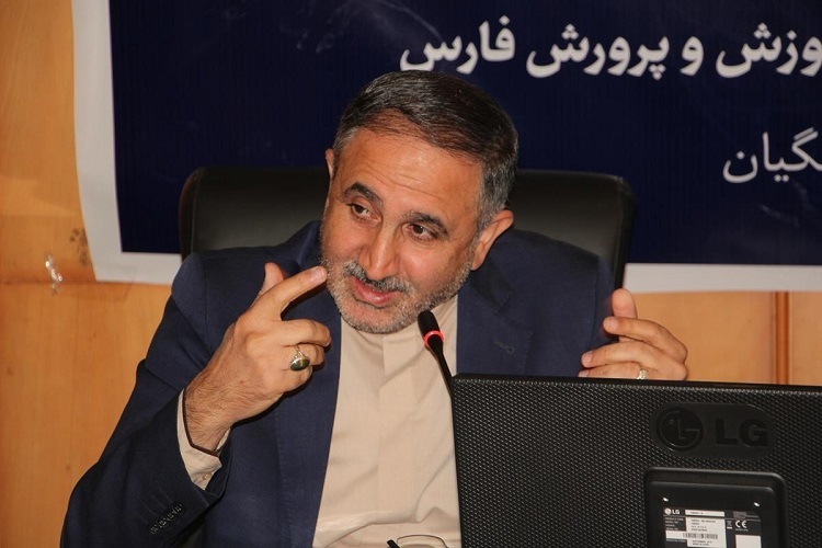 قاسم احمدی لاشکی، معاون حقوقی و امور مجلس وزیر آموزش و پرورش
