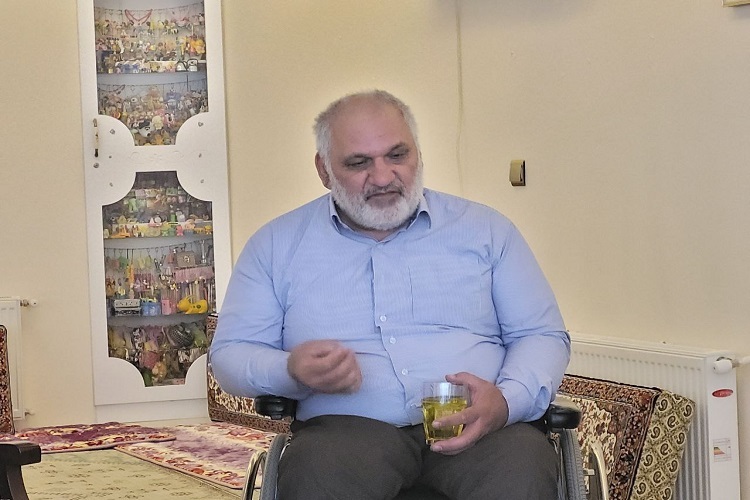 ابراهیم محمود آبادی جانیاز همدانی