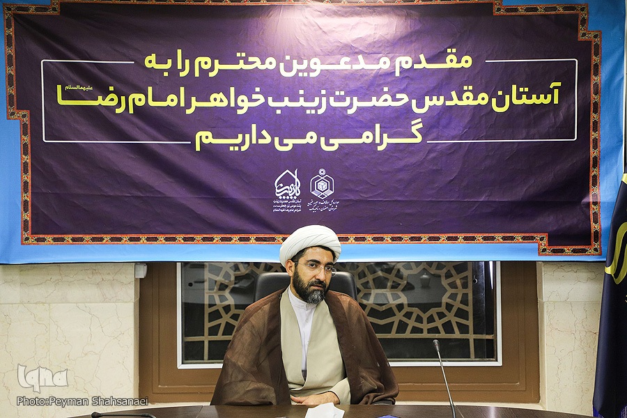 محسن صادق‌زاده مدیر اجرایی آستان مقدس حضرت زینب خواهر امام رضا