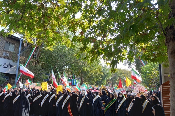 مراسم ۱۳ آبان در گلستان